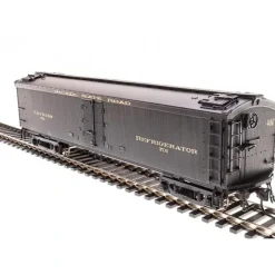 Broadway Limited 1835 HO Nickel Plate 53'6" Wood Express Reefer #701 - Your Source for Gaming Essentials Trains