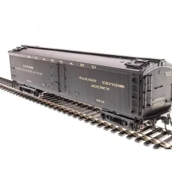 Discount Broadway Limited 1841 HO Seaboard Air Line 53'6" Wood Express Reefer #3612 - Your Source for Gaming Essentials Trains