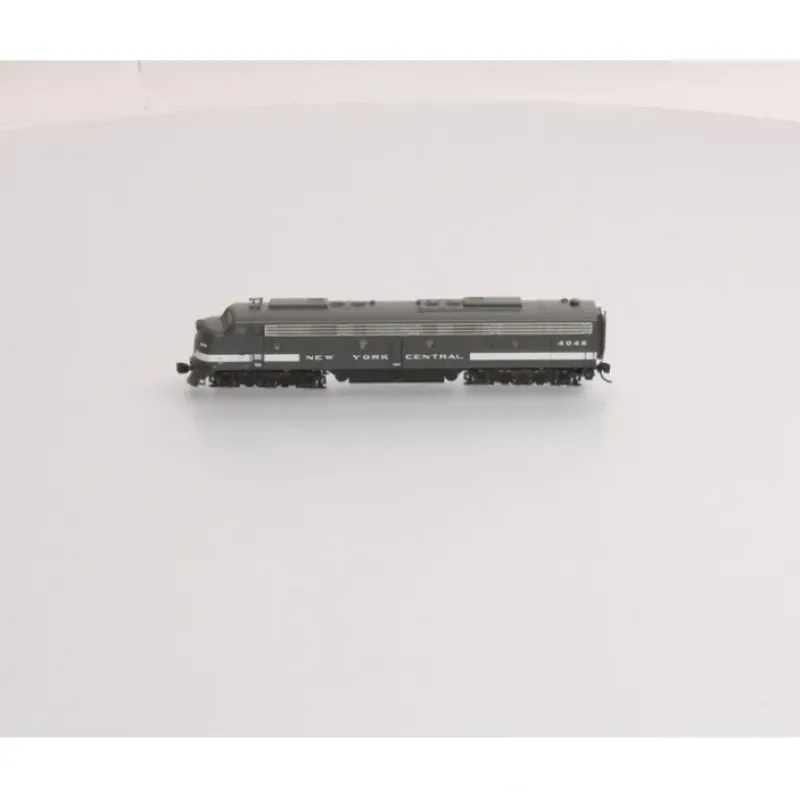 Best Broadway Limited 3064 N New York Central EMD E8A Paragon2 #4046 - Your Source for Gaming Essentials