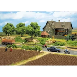 Hot Busch 6022 Guard-rail/post road lmts - Your Source for Gaming Essentials Trains