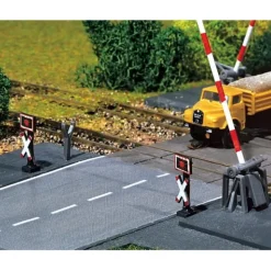 Faller 222175 Warning Crosses with Flashing Lights - Your Source for Gaming Essentials Trains