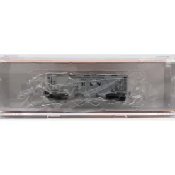 Fox Valley Models 90517 N N&W PRR Class H30 3-Bay Covered Hopper Car #70214 - Your Source for Gaming Essentials Trains