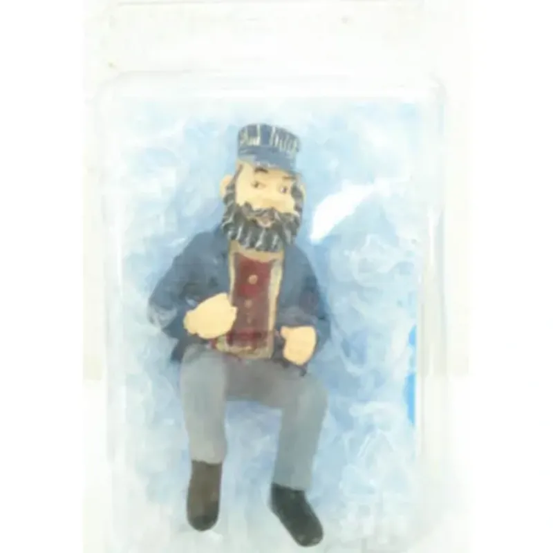 Hot Just Plain Folk 167 G Scale Sitting Man Figure - Your Source for Gaming Essentials Trains