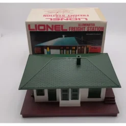 Discount Lionel 6-2133 O Illuminated Freight Station LN/Box - Your Source for Gaming Essentials Trains