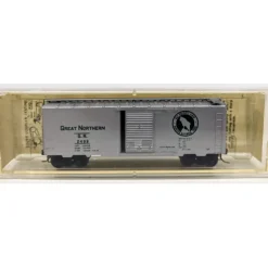 Micro-Trains 02000100 N Great Northern 40' Standard Single Door Boxcar #2499 NIB - Your Source for Gaming Essentials Trains