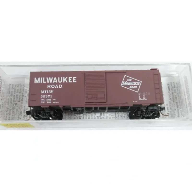 Clearance Micro-Trains 02000526 N Milwaukee Road 40' Standard Single Door Boxcar #30371 NIB - Your Source for Gaming Essentials Trains