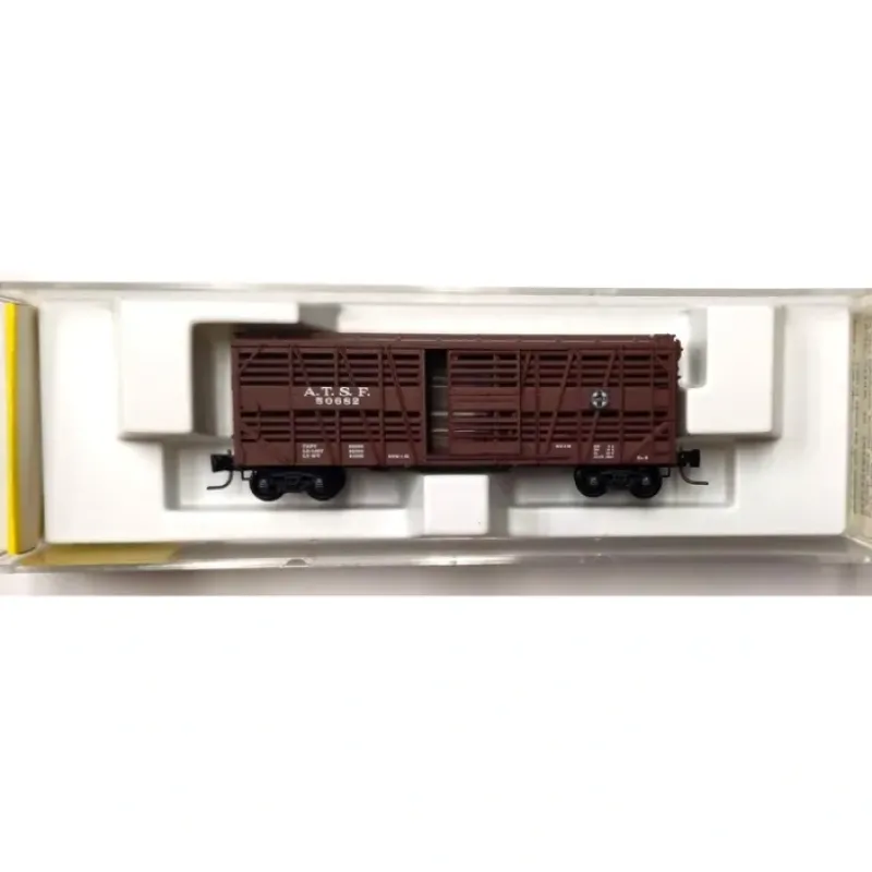 Discount Micro-Trains 13805 Z Scale Santa Fe 40' Stockcar #50682 NIB - Your Source for Gaming Essentials Trains