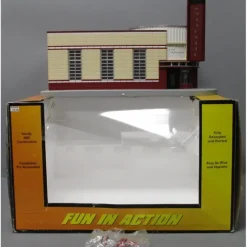 MTH 30-90490 Majestic Movie Theatre - Your Source for Gaming Essentials* New