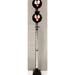 NJ International 3060 HO/N&O Scale Double Tri-Color Type G Hooded Target Signal - Your Source for Gaming Essentials* Clearance