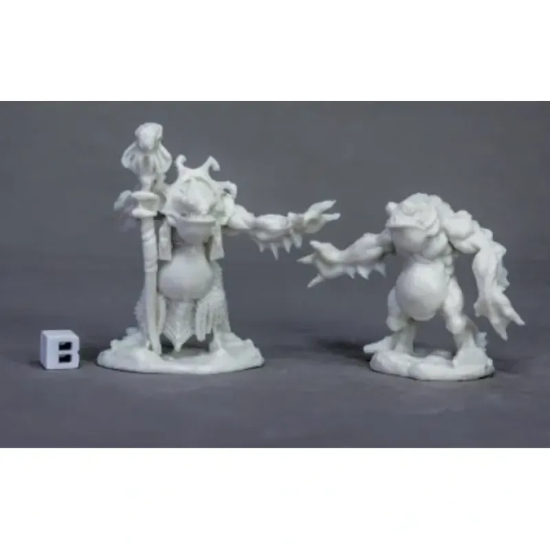 Tabletop Miniatures>Reaper Miniatures Deep One Priest & Servitor77520 Bones Unpainted RPG Figure - Your Source for Gaming Essentials
