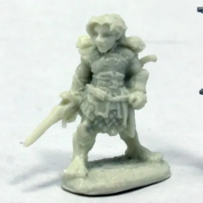 Tabletop Miniatures>Reaper Miniatures Dingo, Halfling Rogue#77403 Bones RPG Miniature Figure - Your Source for Gaming Essentials