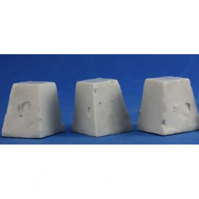 Tabletop Miniatures>Reaper Miniatures Dragon's Teeth (3) #80055 Chronoscope Bones Unpainted Figure - Your Source for Gaming Essentials