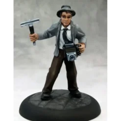 Tabletop Miniatures>Reaper Miniatures Lacy O'Malley, Muckraker #59033 Savage Worlds Unpainted Mini - Your Source for Gaming Essentials