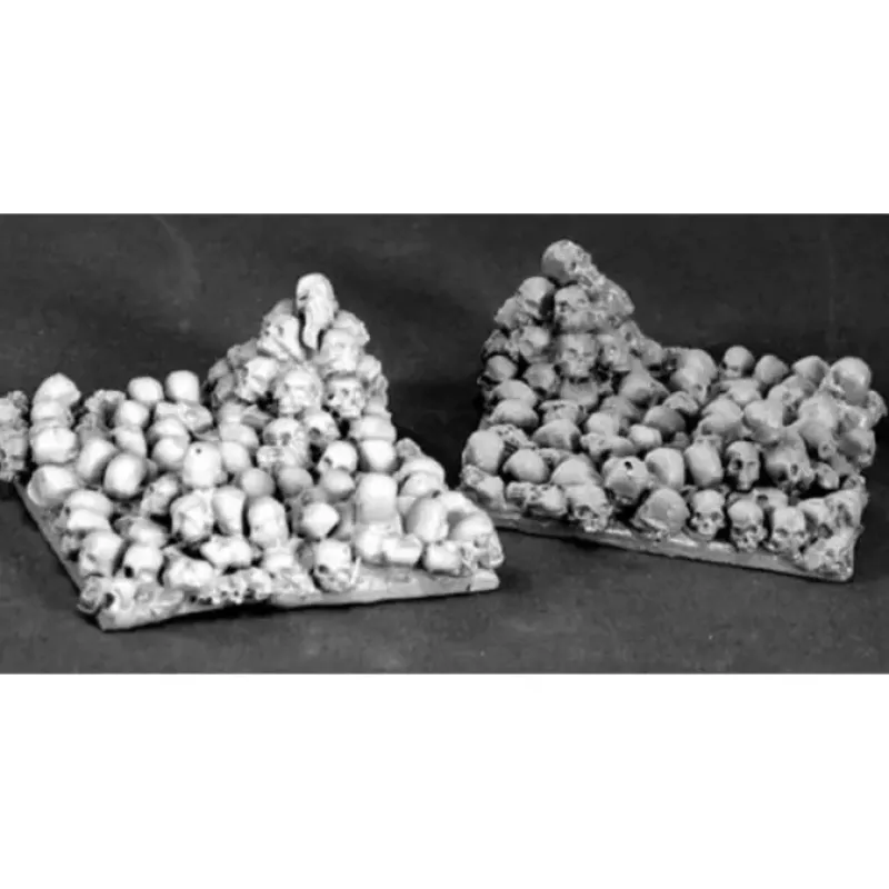 Tabletop Miniatures>Reaper Miniatures 40mm Square Skull Bases (2 Pieces) #74022 Unpainted Metal - Your Source for Gaming Essentials