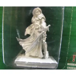Reaper Miniatures Nazera Bloodraven, Vampire #03681 Dark Heaven Unpainted Metal - Your Source for Gaming Essentials* Best