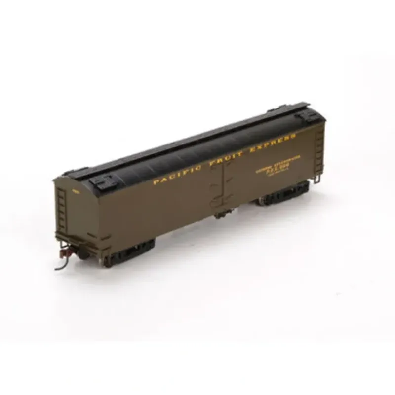 Roundhouse 86672 HO Pacific Fruit Express 50' Express Reefer #620 - Your Source for Gaming Essentials* New