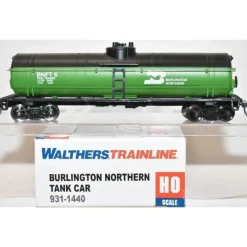 Walthers 931-1440 HO Burlington Northern Tank Car #5 - Ready To Run - Your Source for Gaming Essentials Sale