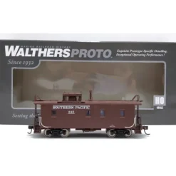 Walthers 920-103105 HO Southern Pacific 30' Class C-30-1 Wood Caboose RTR #645 - Your Source for Gaming Essentials*